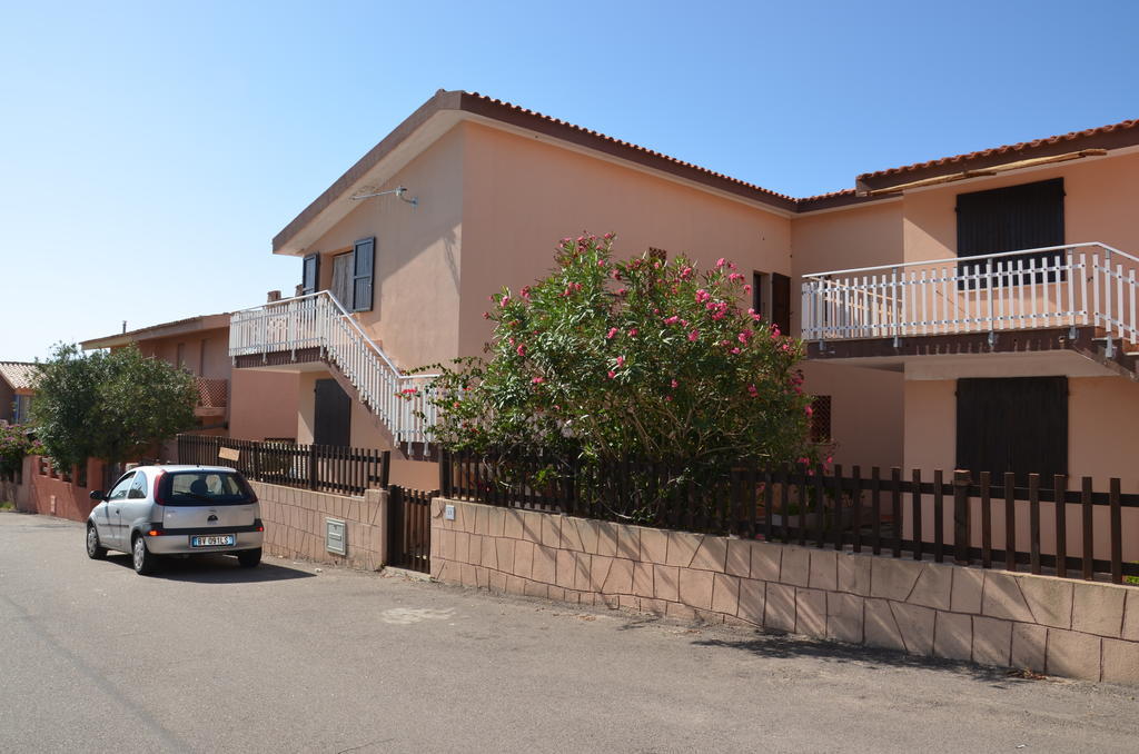 Dimore Dell'Isola Rossa Exterior photo